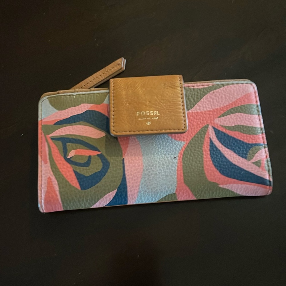 Fossil wallet